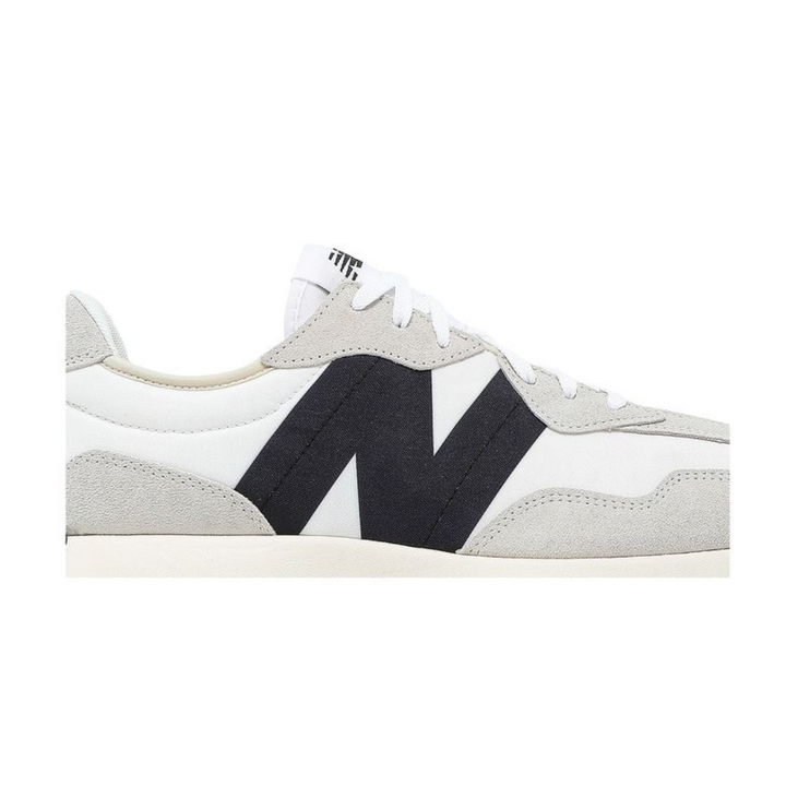 New Balance 327 'Sea Salt'