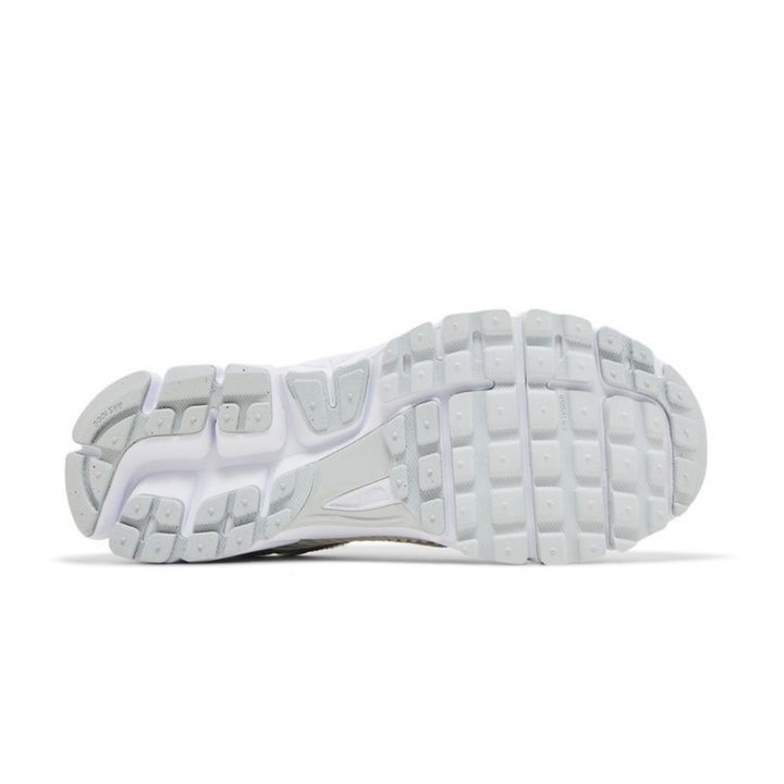 Air Zoom Vomero 5 'Chrome Toe'