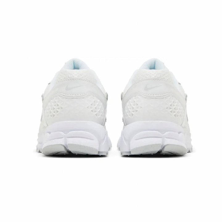 Air Zoom Vomero 5 'Chrome Toe'