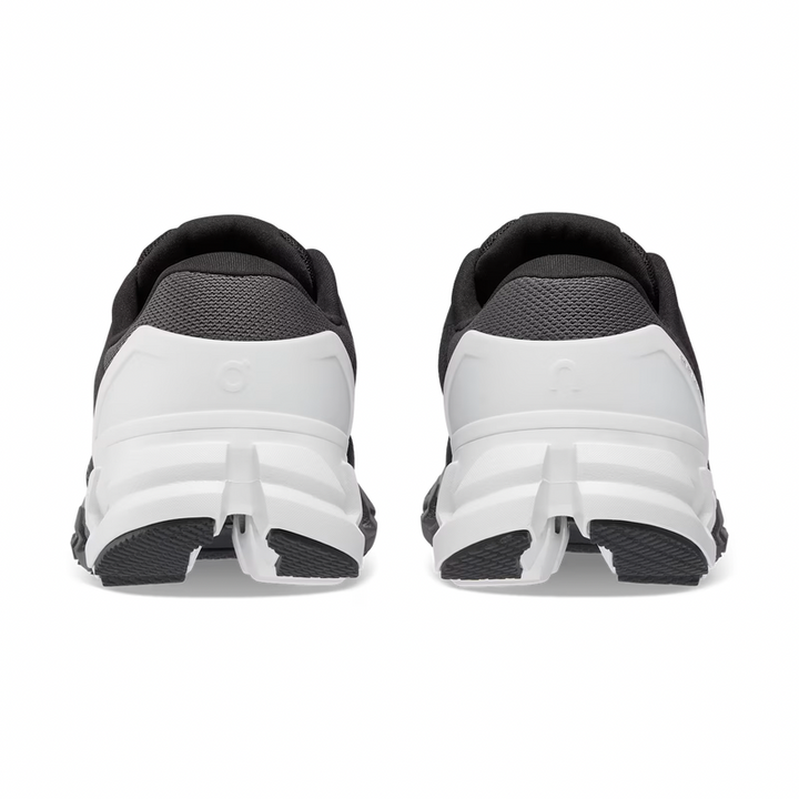 On Running Cloudflyer 4 Black/White